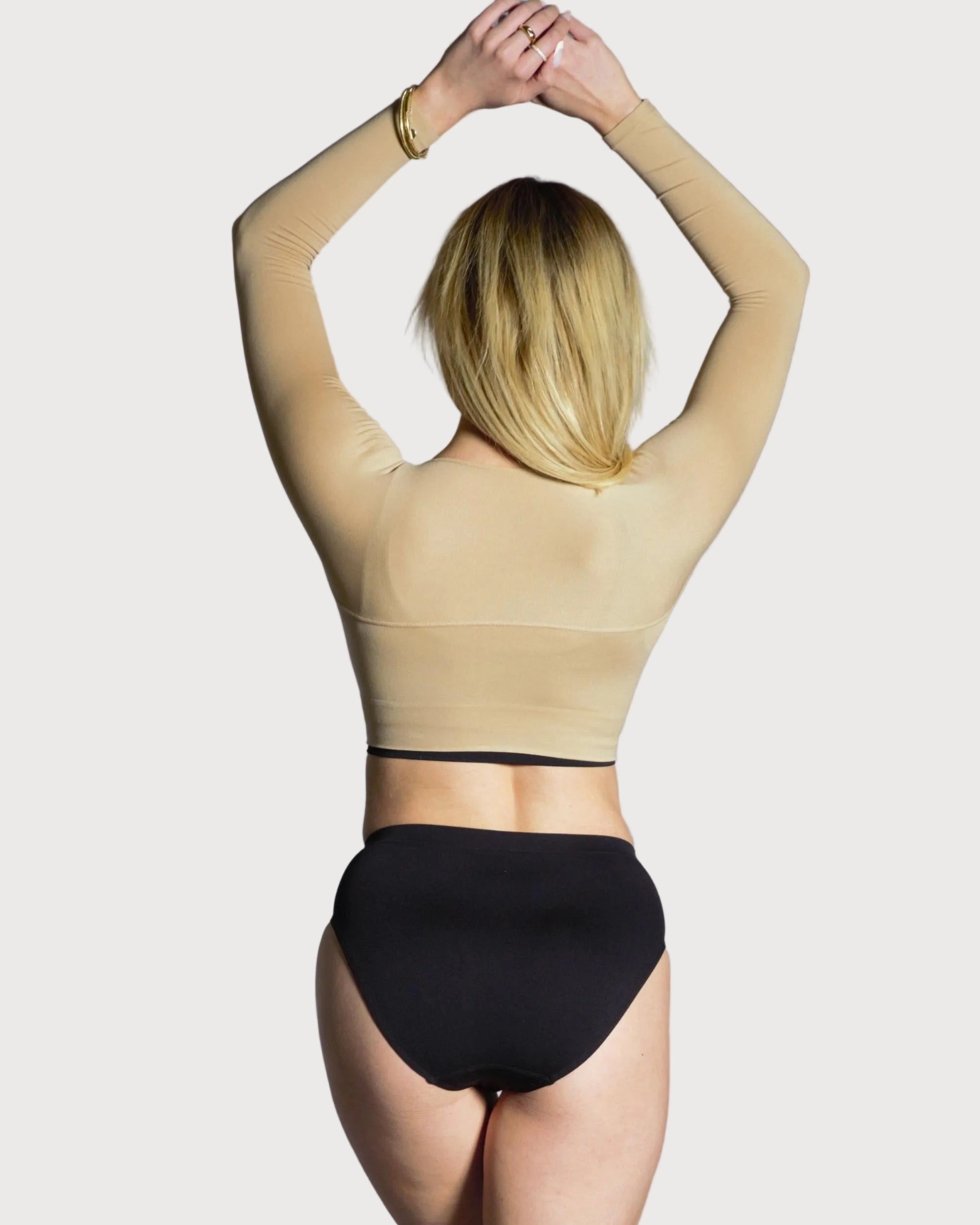 Seamless Arm Shaper_Rhonda_Shear_2