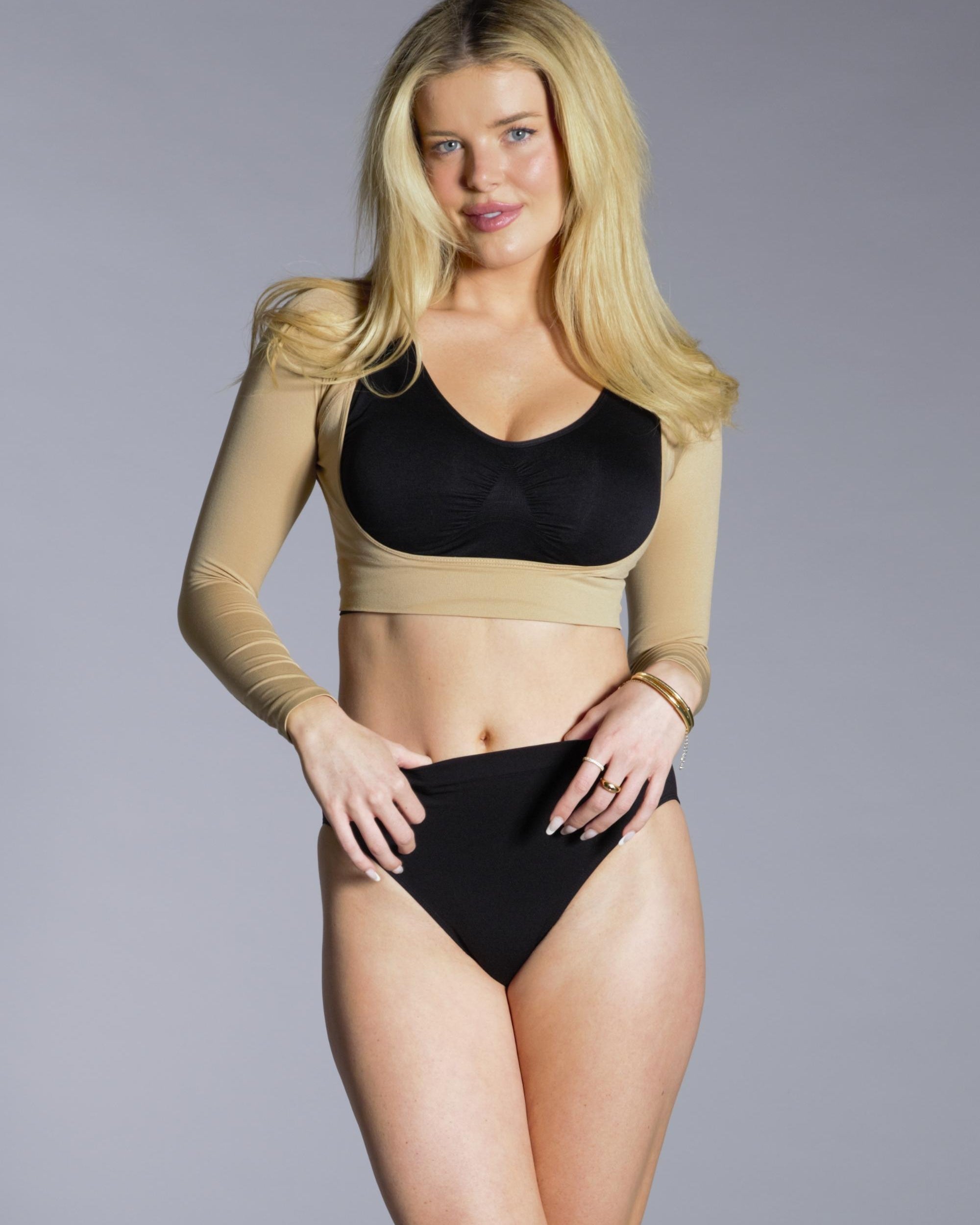 Seamless Arm Shaper_Rhonda_Shear_1