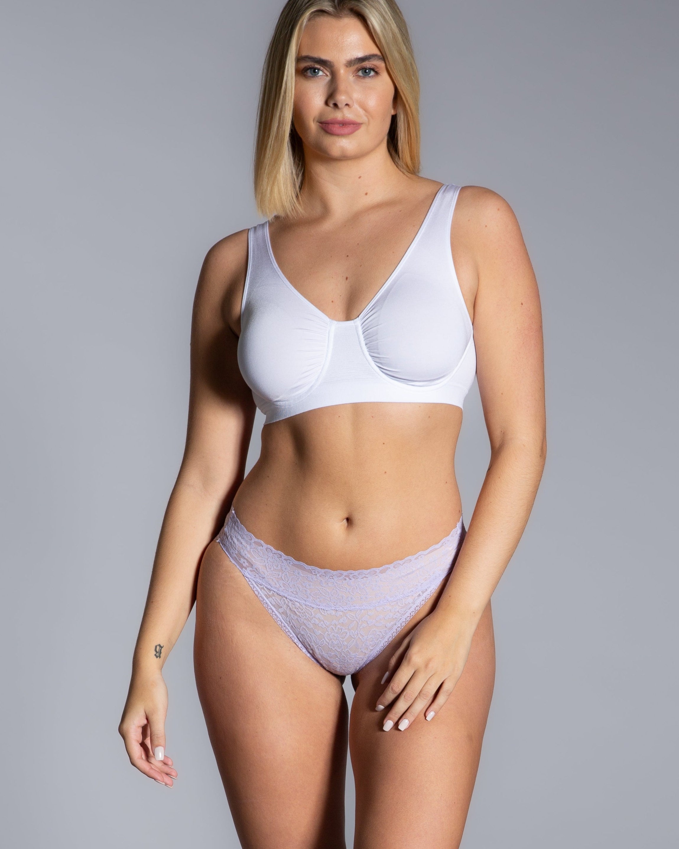 Lace Bikini Panty - style 2911