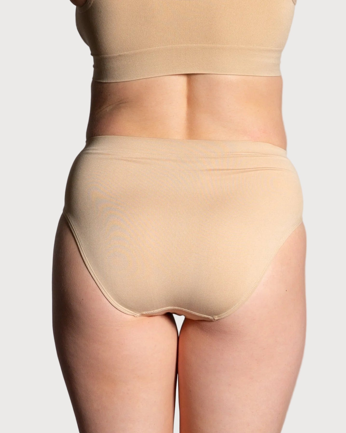 Ahh Seamless High Cut Brief_Rhonda_Shear_8