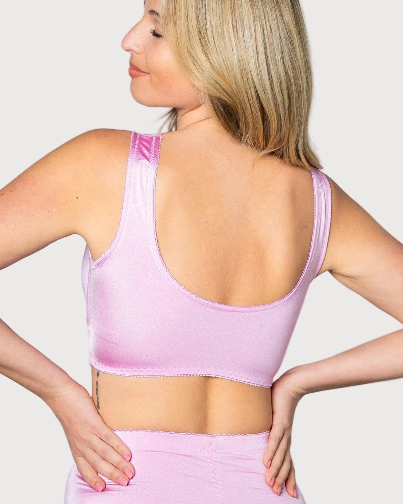 Pin-Up Girl Lace Leisure Bra w/Pads Lilac back