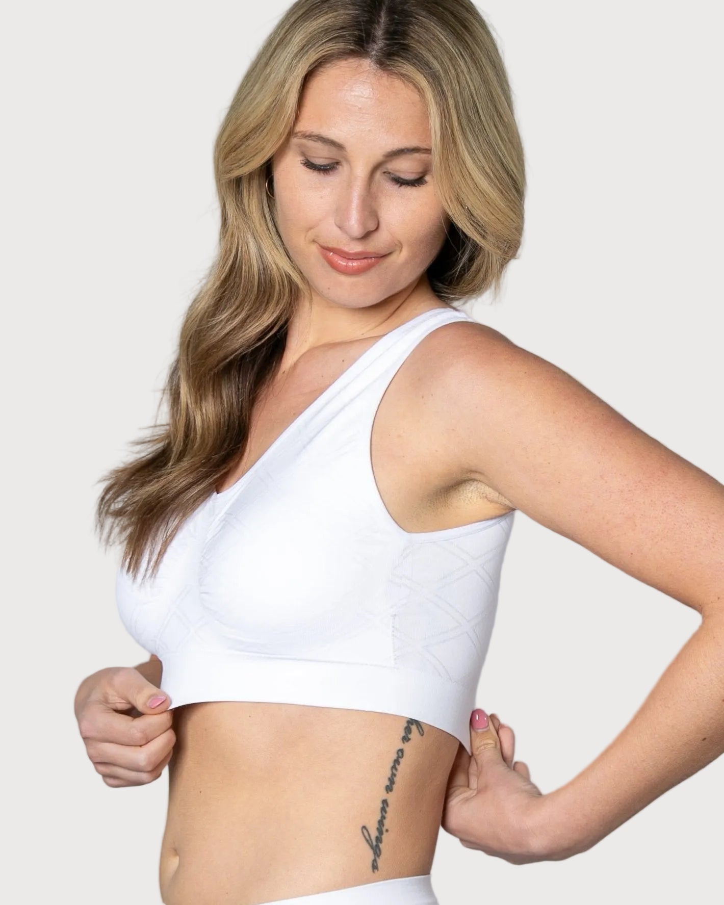 Ahh Bra with Jacquard Diamond Motif - style 9195