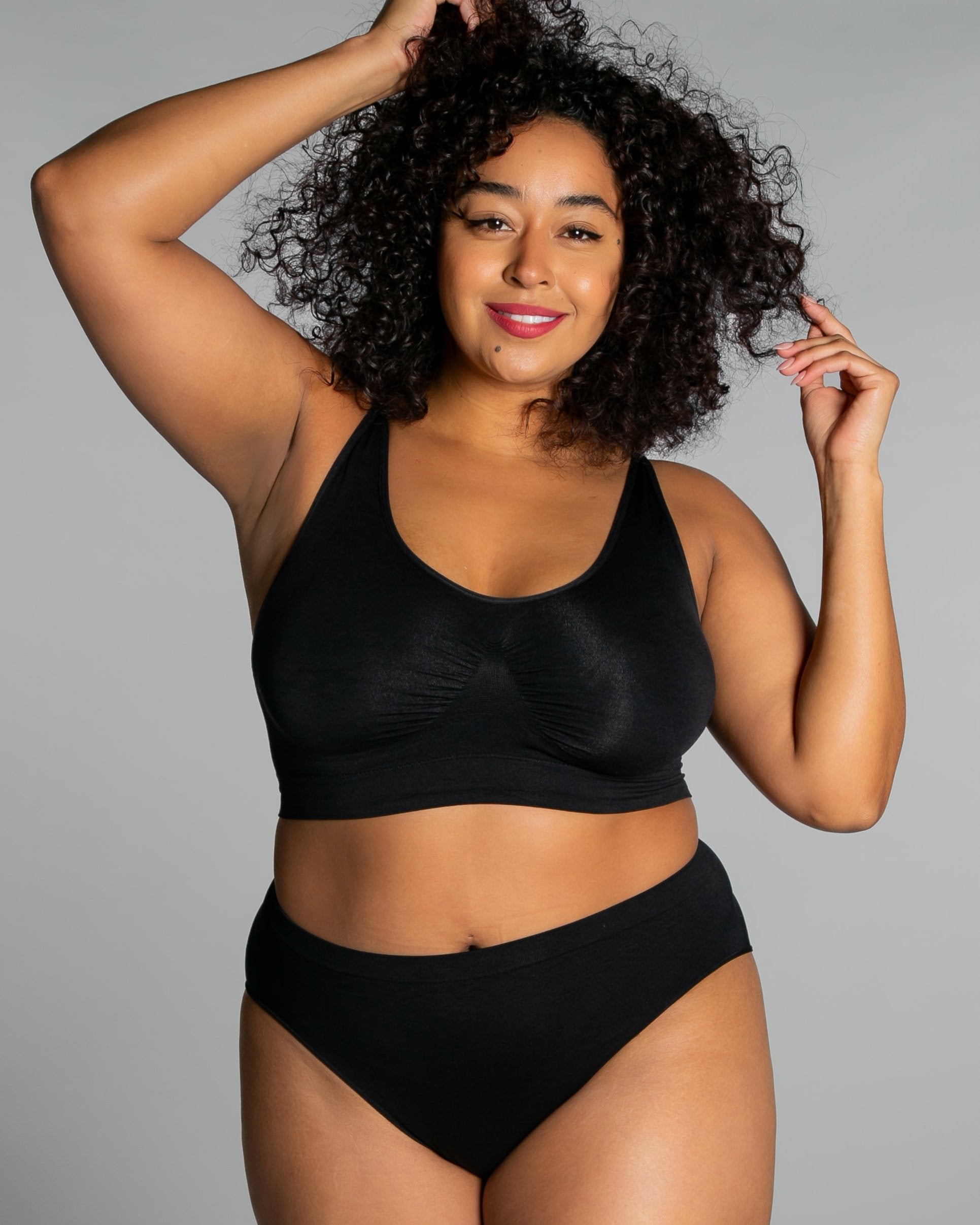 9199 Ahh Bra, Black, padded, with no hooks and eyes