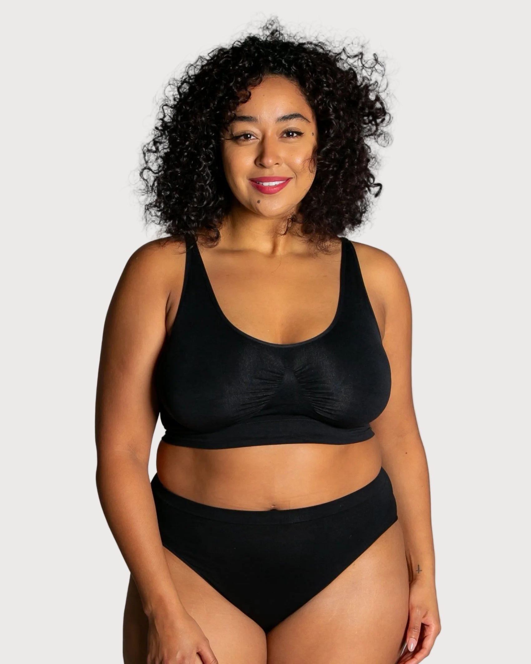 9199 Ahh Bra, Black, padded, with no hooks and eyes