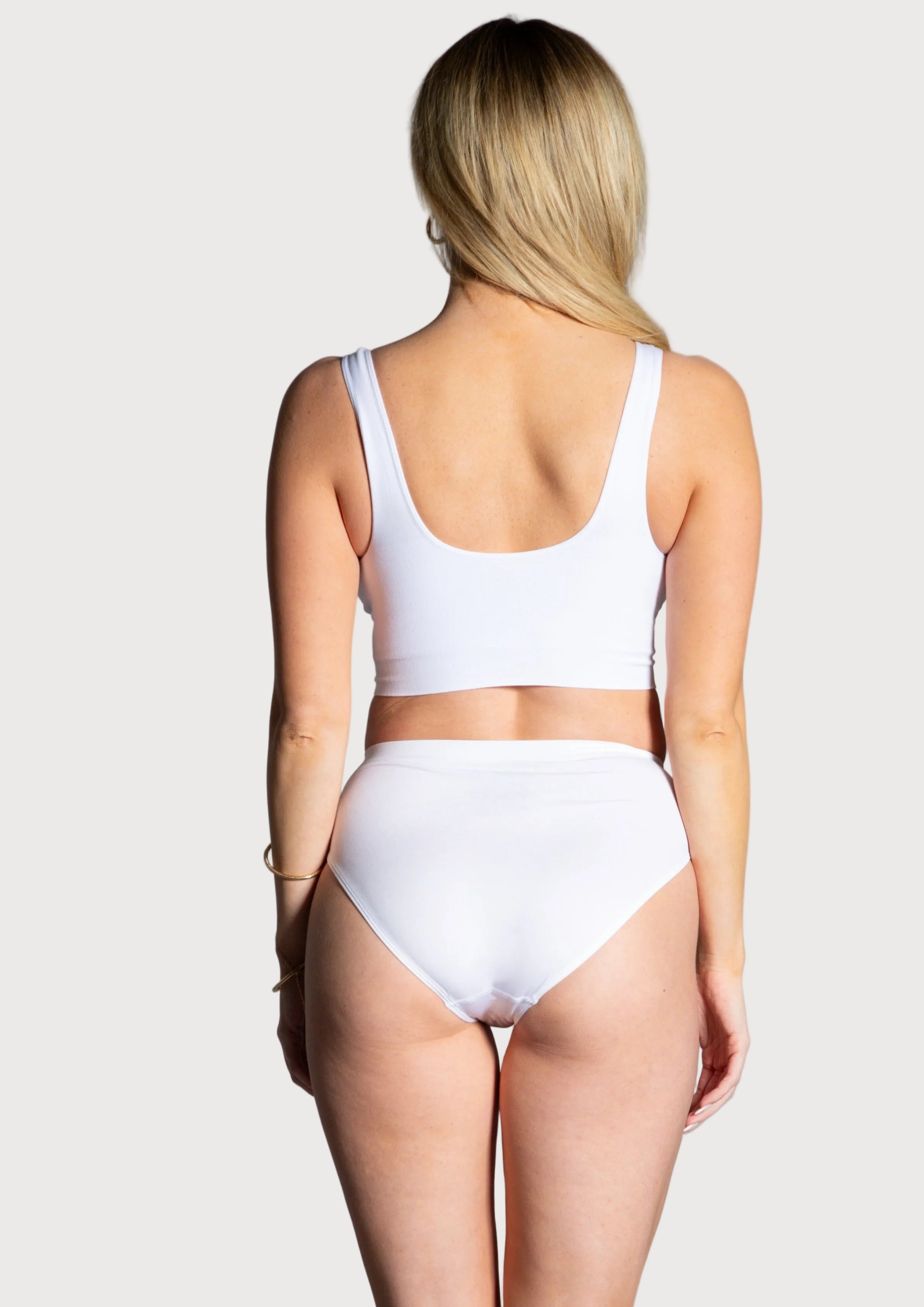 Ahh Bra Generation with Removable Pads style 9207