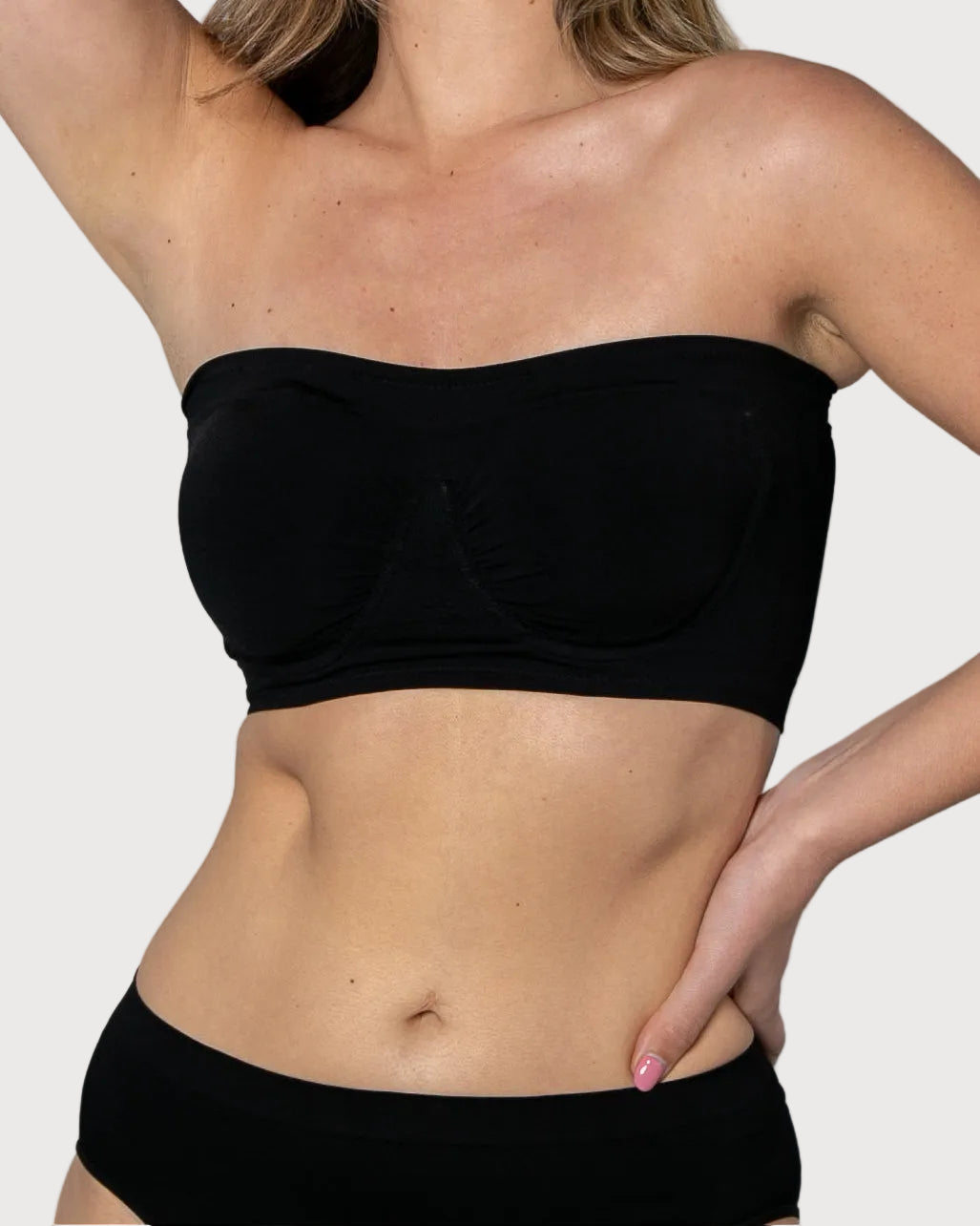 Style 9683 - Angel Seamless Underwire Bandeau Bra with Removable Pads - Black front