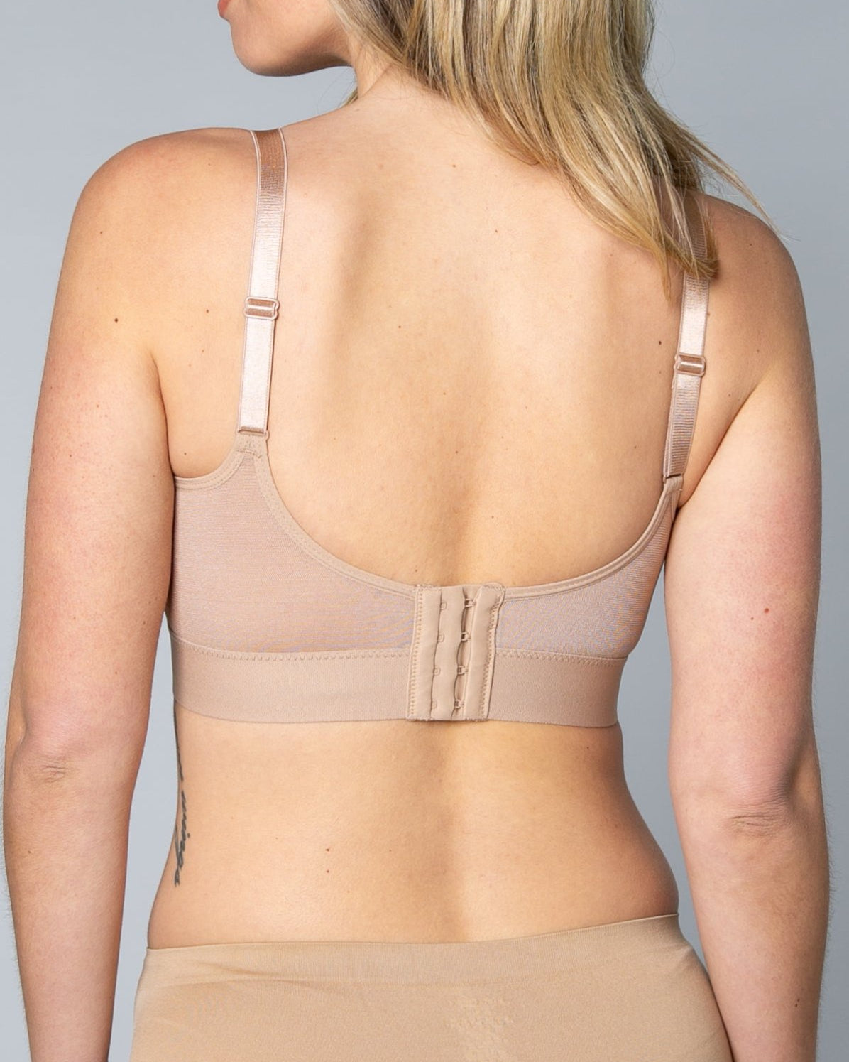 Style-B4107-LACE MOLDED CUP BRA WITH BACK CLOSURE-Beige-back