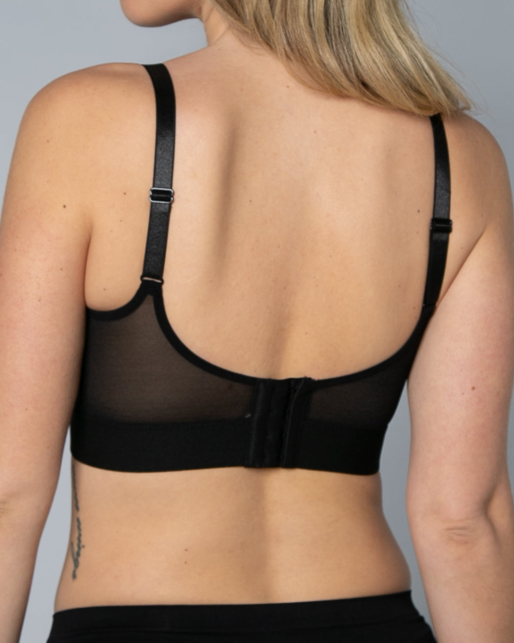 Style-B4107-LACE MOLDED CUP BRA WITH BACK CLOSURE-Black-Back