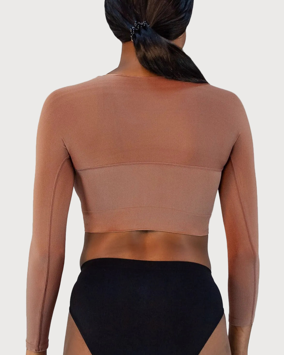 Seamless Arm Shaper_Rhonda_Shear_9