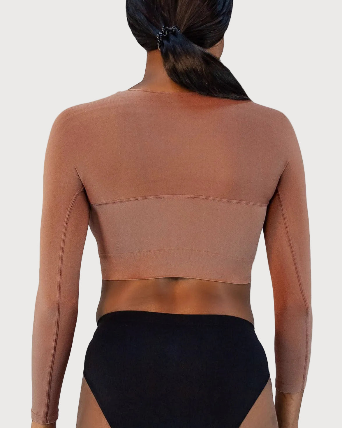 Seamless Arm Shaper_Rhonda_Shear_9