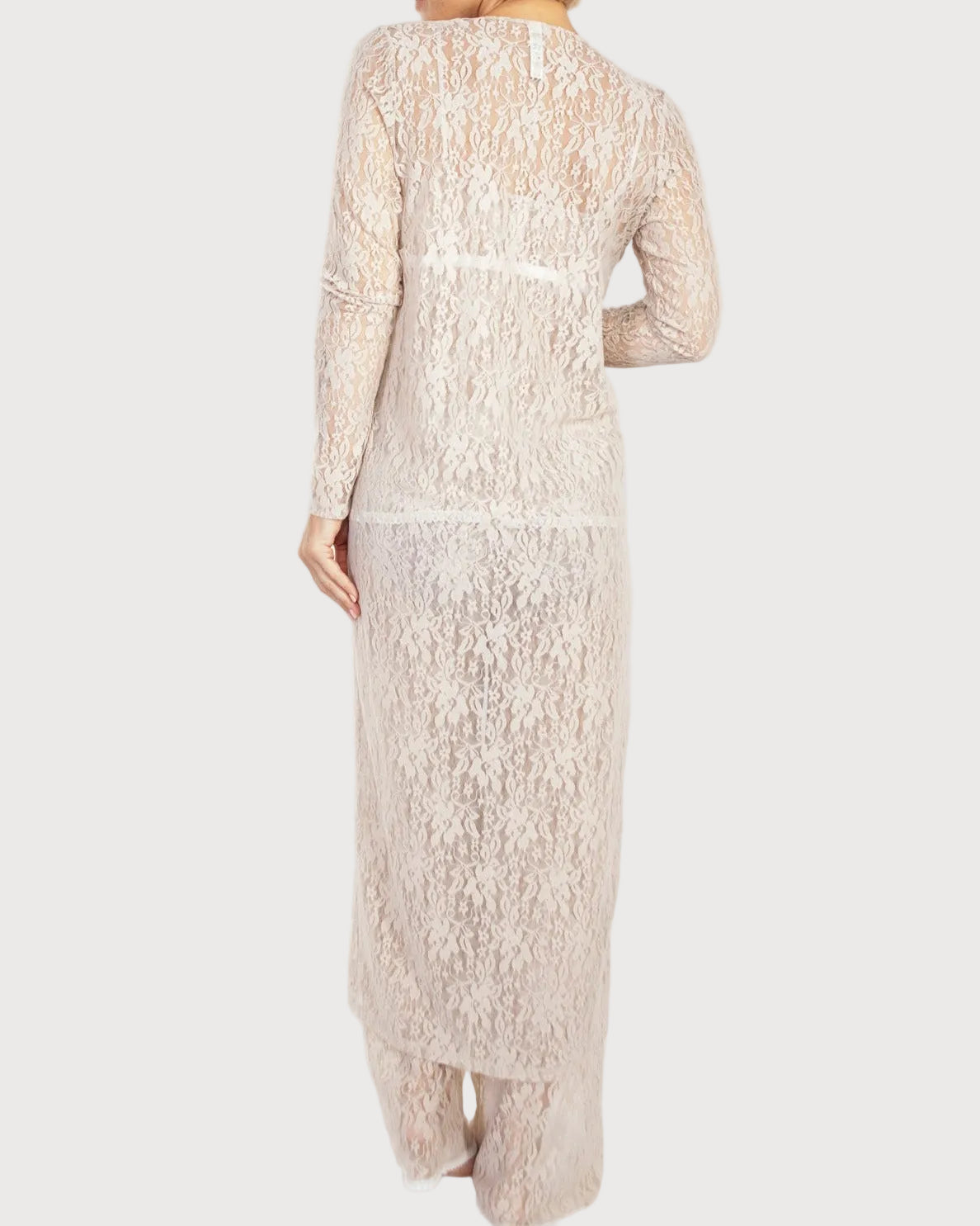 Up All Night Stretch Lace Duster_Rhonda_Shear_6