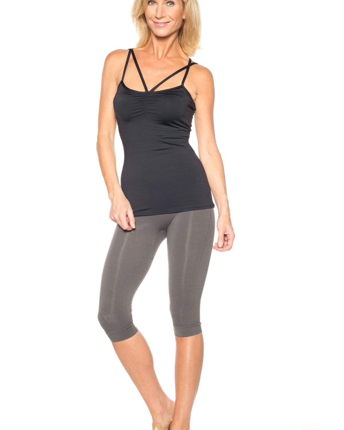 Seamless Shaping Capri Legging_Rhonda_Shear_3