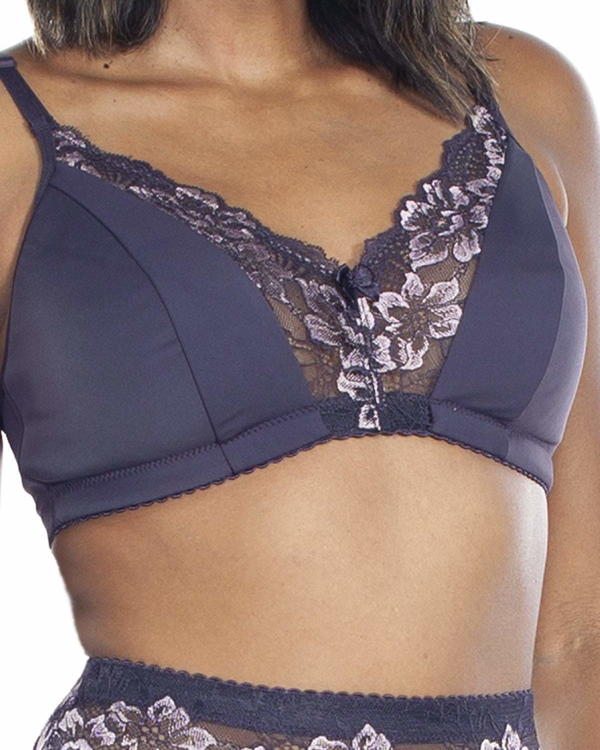 Soft Cup Leisure Bra_Rhonda_Shear_1