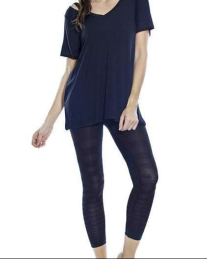 Tonal Striped Seamless Legging_Rhonda_Shear_8