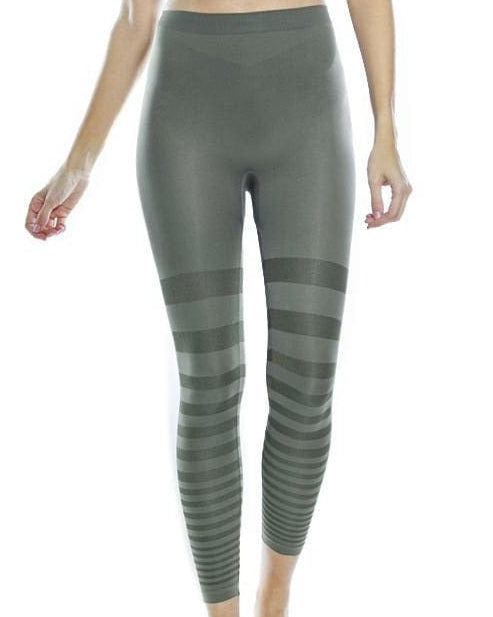 Tonal Striped Seamless Legging_Rhonda_Shear_1