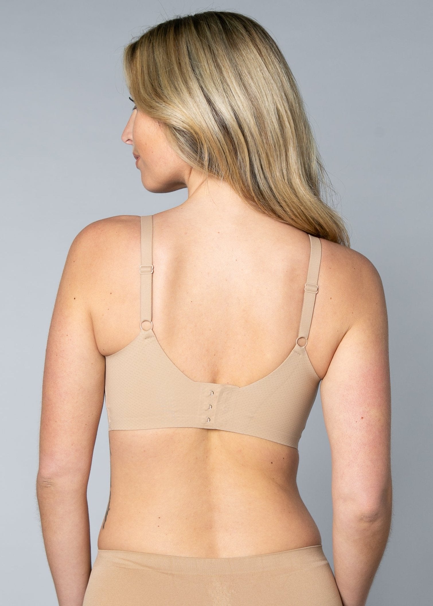 Style-2033-INVISIBLE EDGE SHEAR SCULPT WITH LACE OVERLAY BRA-Beige-back