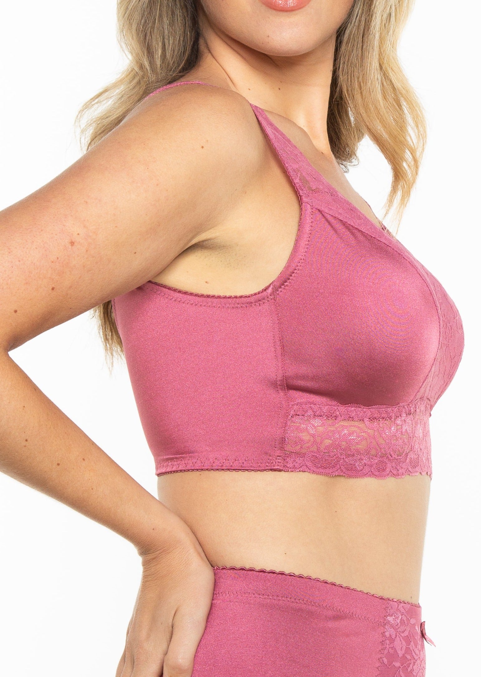 Rhonda Shear Womens Lace Back Pin Up Bra with Adjustable Straps :  : Clothing, Shoes & Accessories